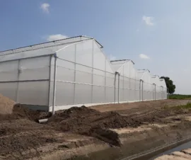 Het product Fundatie van Foliekassen